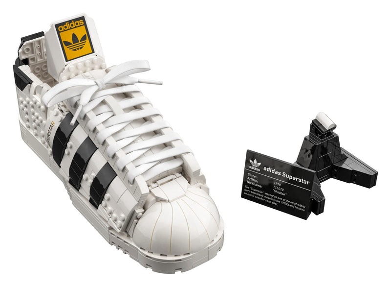 LEGO Sculptures Adidas Originals Superstar (10282-1) LEGO