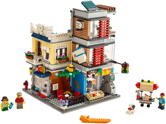LEGO Creator Townhouse Pet Shop & Café {Cafe} (31097-1)