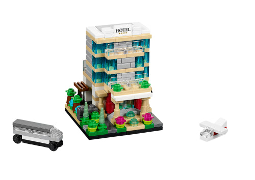 LEGO Promotional Bricktober Hotel (2015 Toys "R" Us Exclusive) (40141-1)