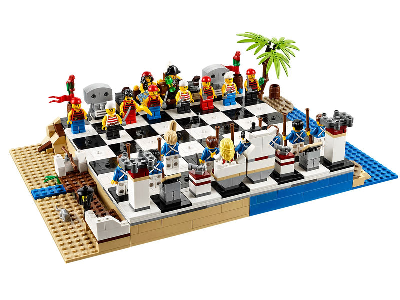 LEGO Pirates LEGO Chess (40158-1)