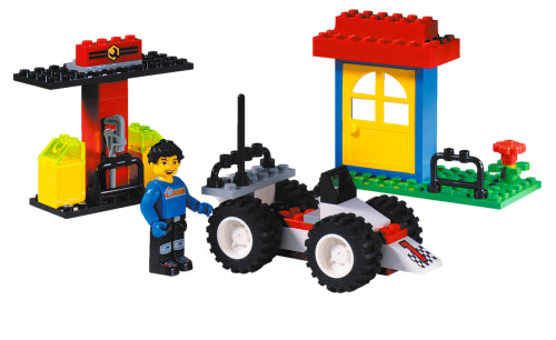 LEGO Creator Max's Pitstop (4173-1)