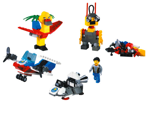 LEGO Creator Max Goes Flying (4174-1)