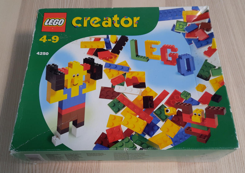 LEGO Creator Medium Creator Box (4250-1)