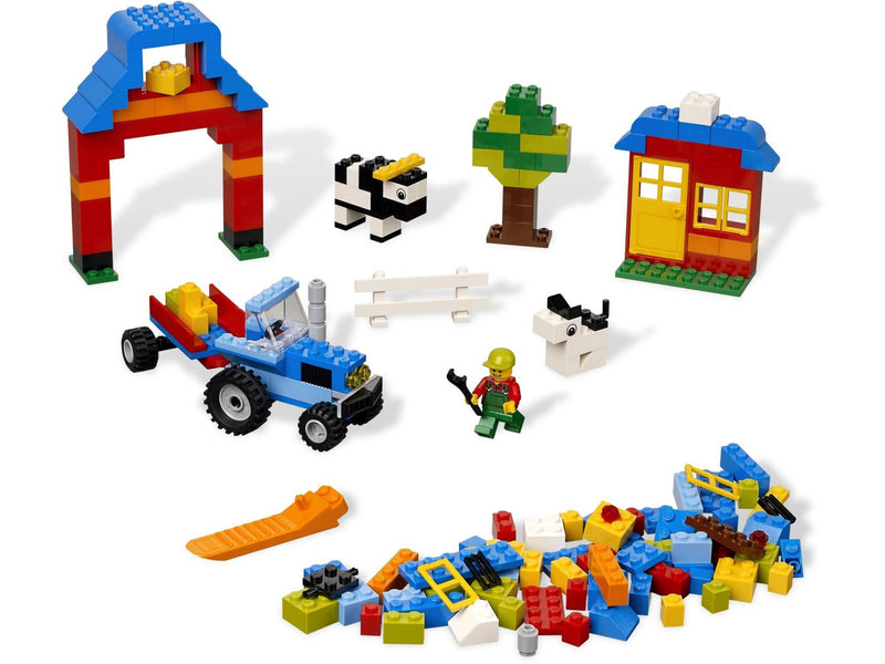 LEGO Creator Farm Brick Box (4626-1)