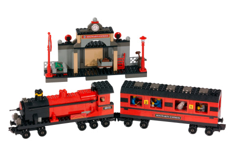 LEGO Harry Potter Hogwarts Express {1st edition} (4708-1)