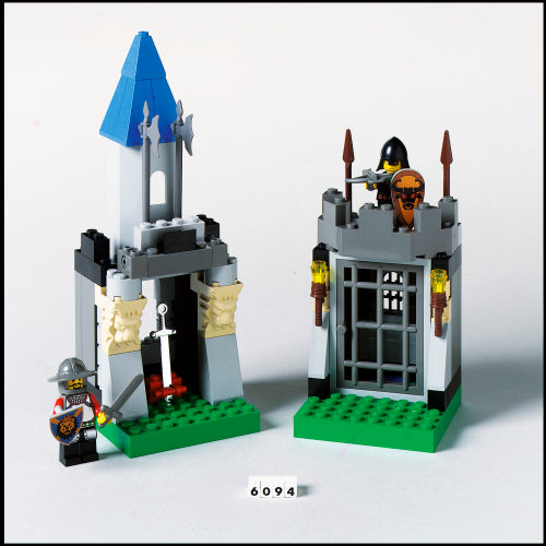 LEGO Castle Guarded Treasury (6094-1)