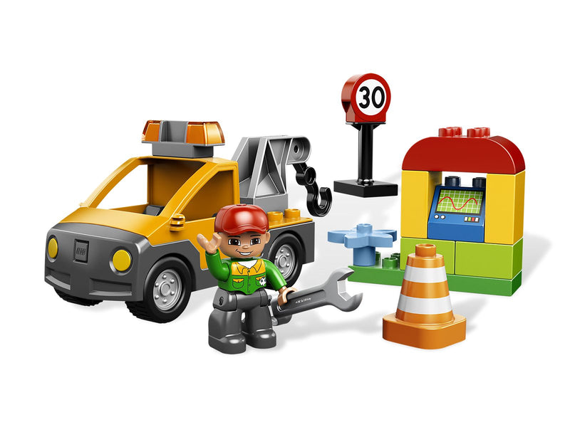 LEGO DUPLO Tow Truck (6146-1)