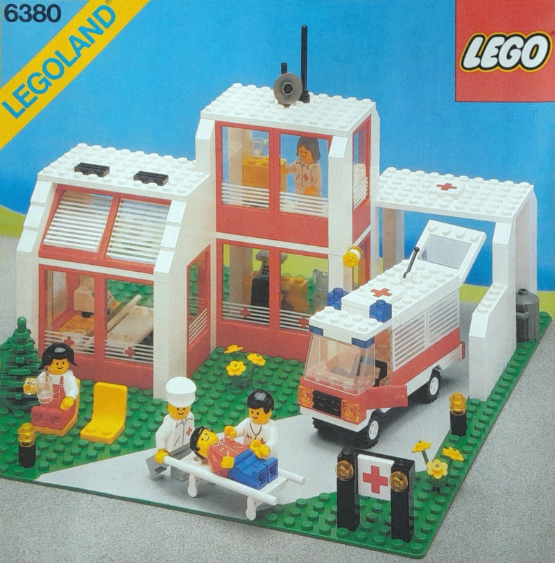 LEGO Town Emergency Treatment Center (St. Mary's Hospital) (6380-1)