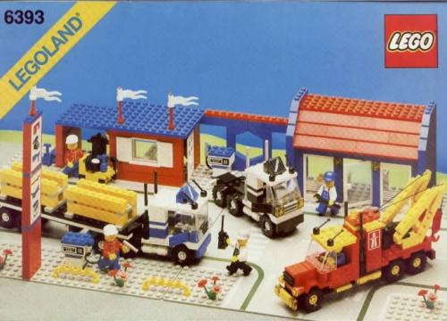 LEGO Town Big-Rig Truck Stop (6393-1)