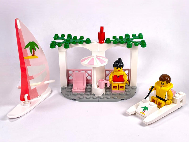 LEGO Town Seaside Cabana (6401-1)