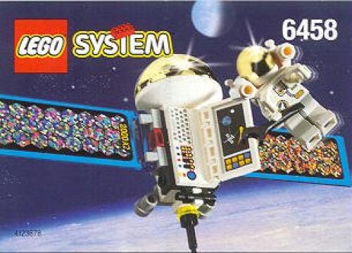 LEGO Town Satellite with Astronaut (6458-1)