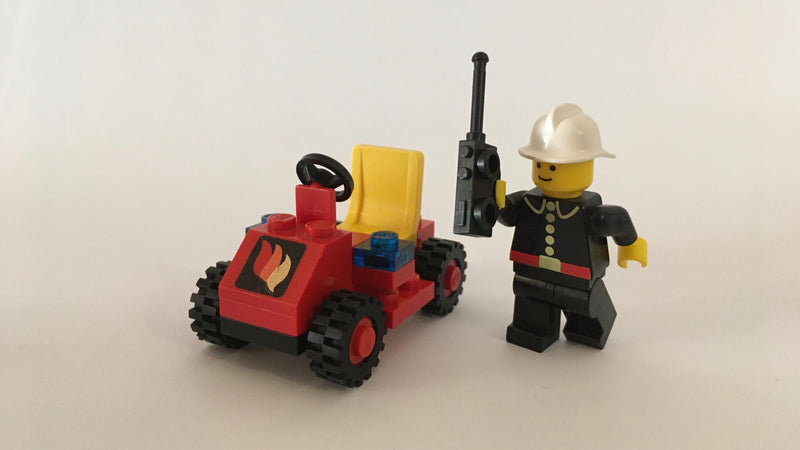 LEGO Town Fire Chief's Car (6611-1)