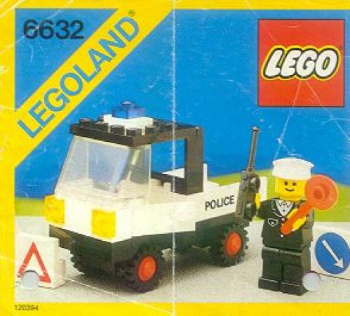 LEGO Town Tactical Patrol Truck (6632-1)