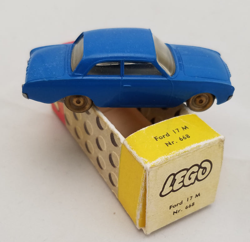 LEGO Classic 1:87 Ford Taunus 17M (668-1)