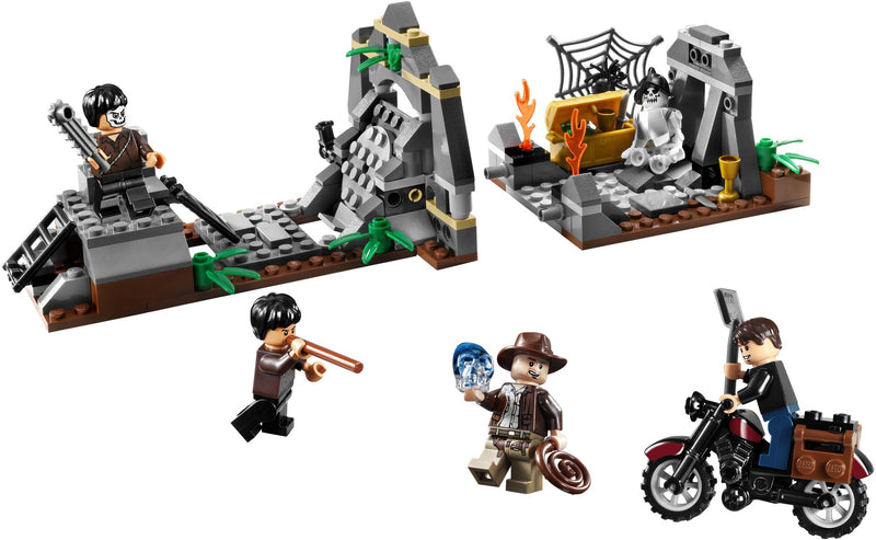LEGO Indiana Jones Chauchilla Cemetery Battle (7196-1)