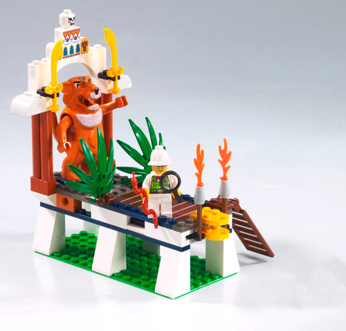 LEGO Adventurers Tygurah's Roar (7411-1)