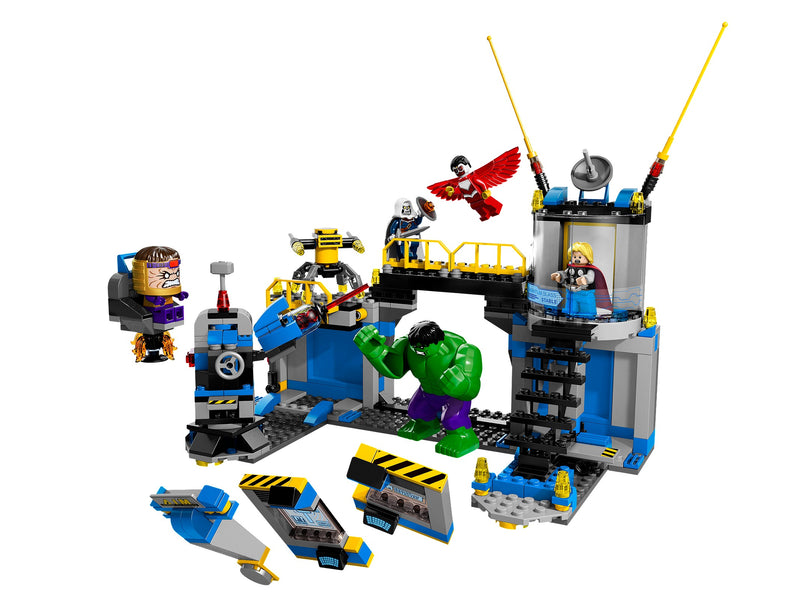 LEGO Super Heroes Hulk Lab Smash (76018-1)