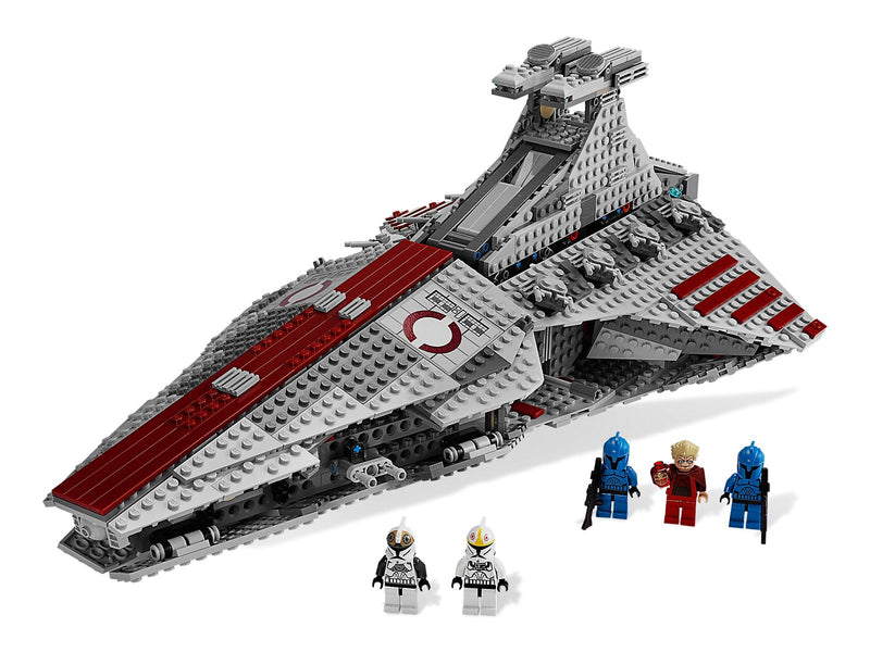 LEGO Star Wars Venator-Class Republic Attack Cruiser (8039-1)