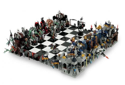 LEGO Castle Giant Chess (852293-1)