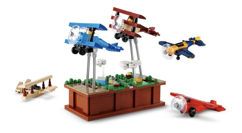 LEGO BrickLink Designer Program Pursuit of Flight (910028-1)