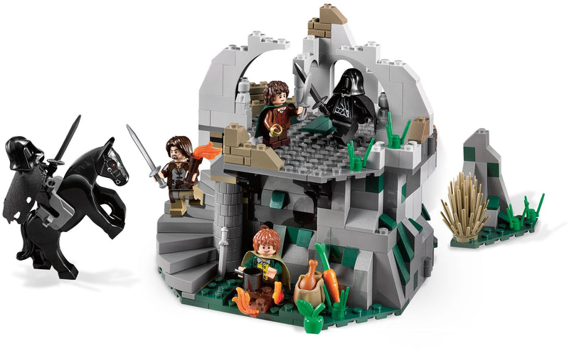LEGO The Hobbit and The Lord of the Rings Attack on Weathertop (9472-1)